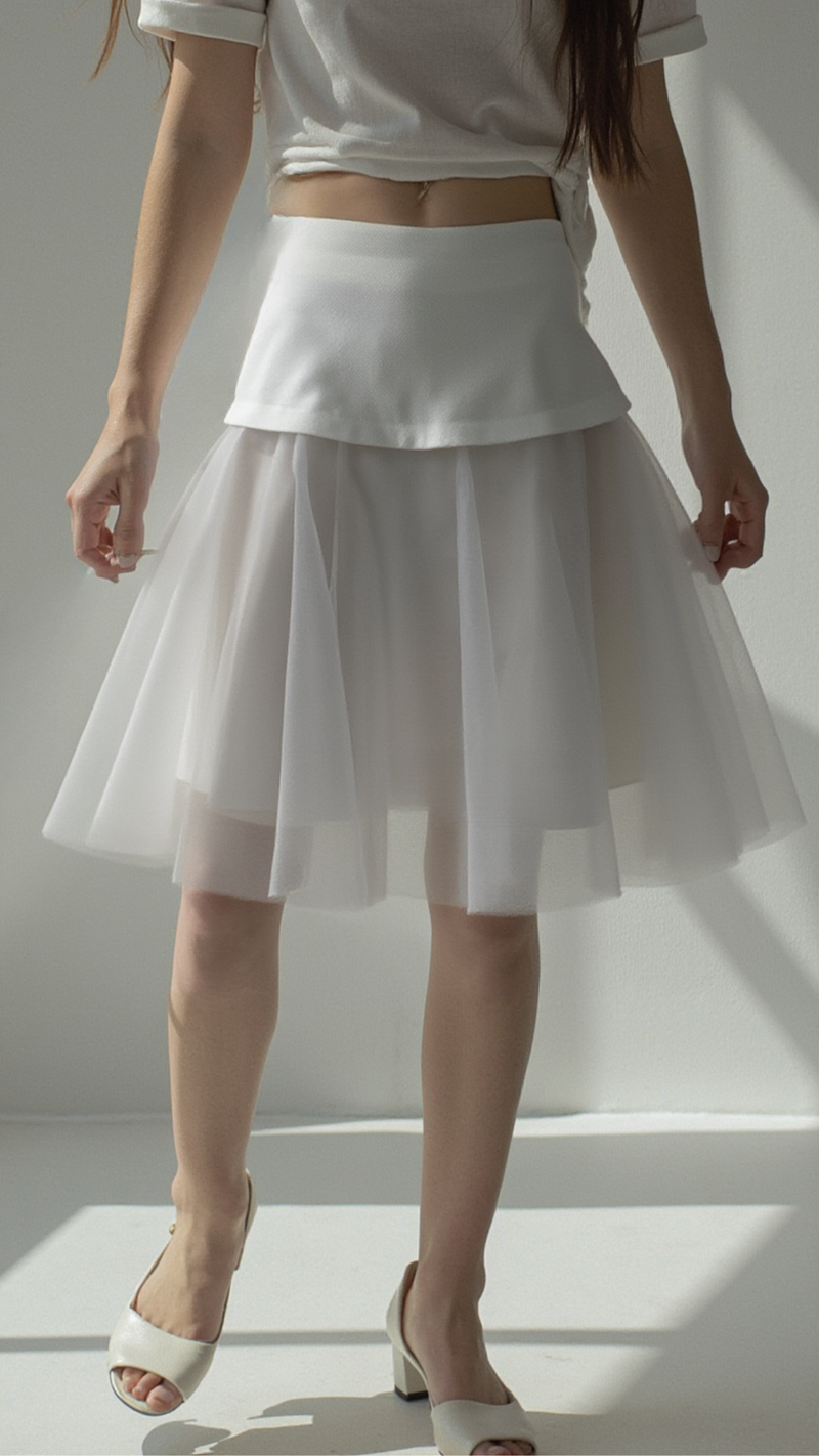 ETHEREAL LAYERED WHITE TULLE SKIRT