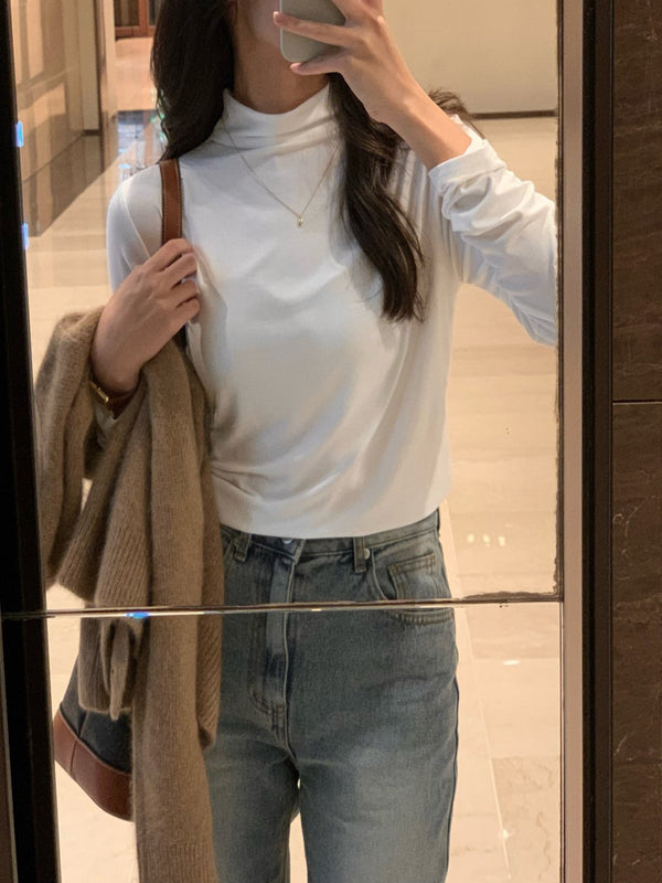 ALLURE HALF TURTLENECK TOP