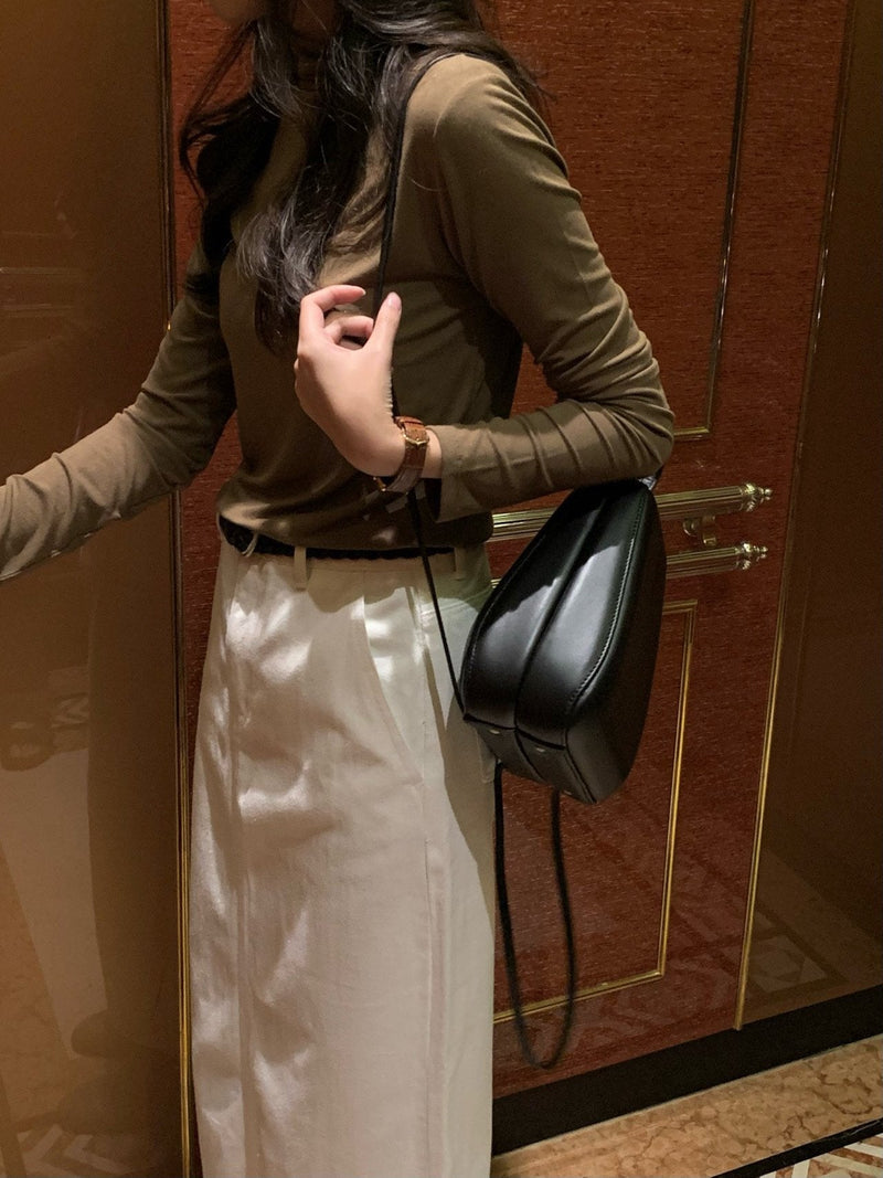 ALLURE HALF TURTLENECK TOP
