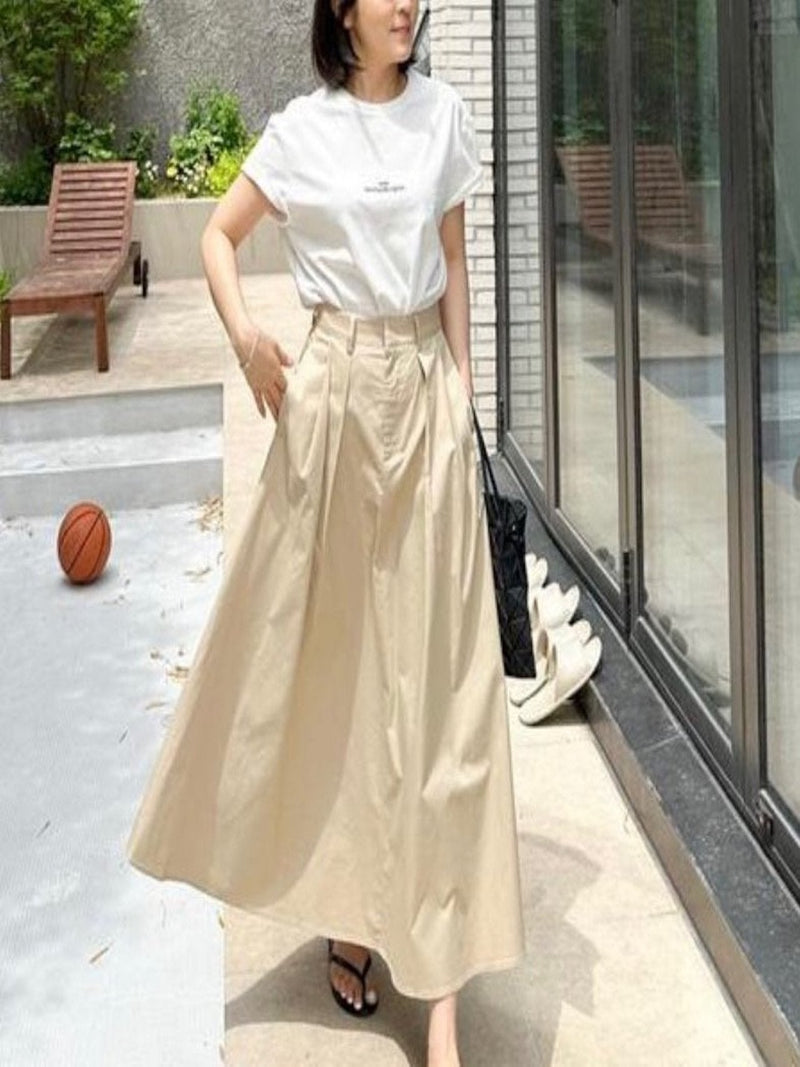 BACK BANDED FLARED PLEAT SKIRT
