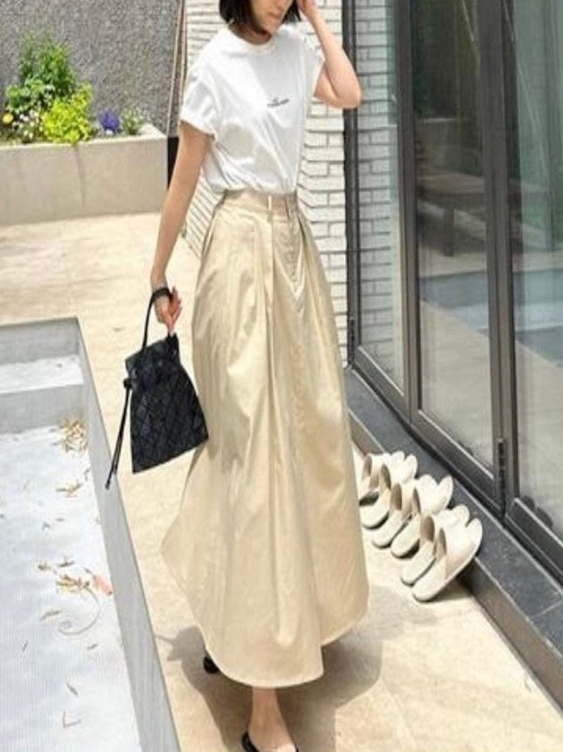 BACK BANDED FLARED PLEAT SKIRT