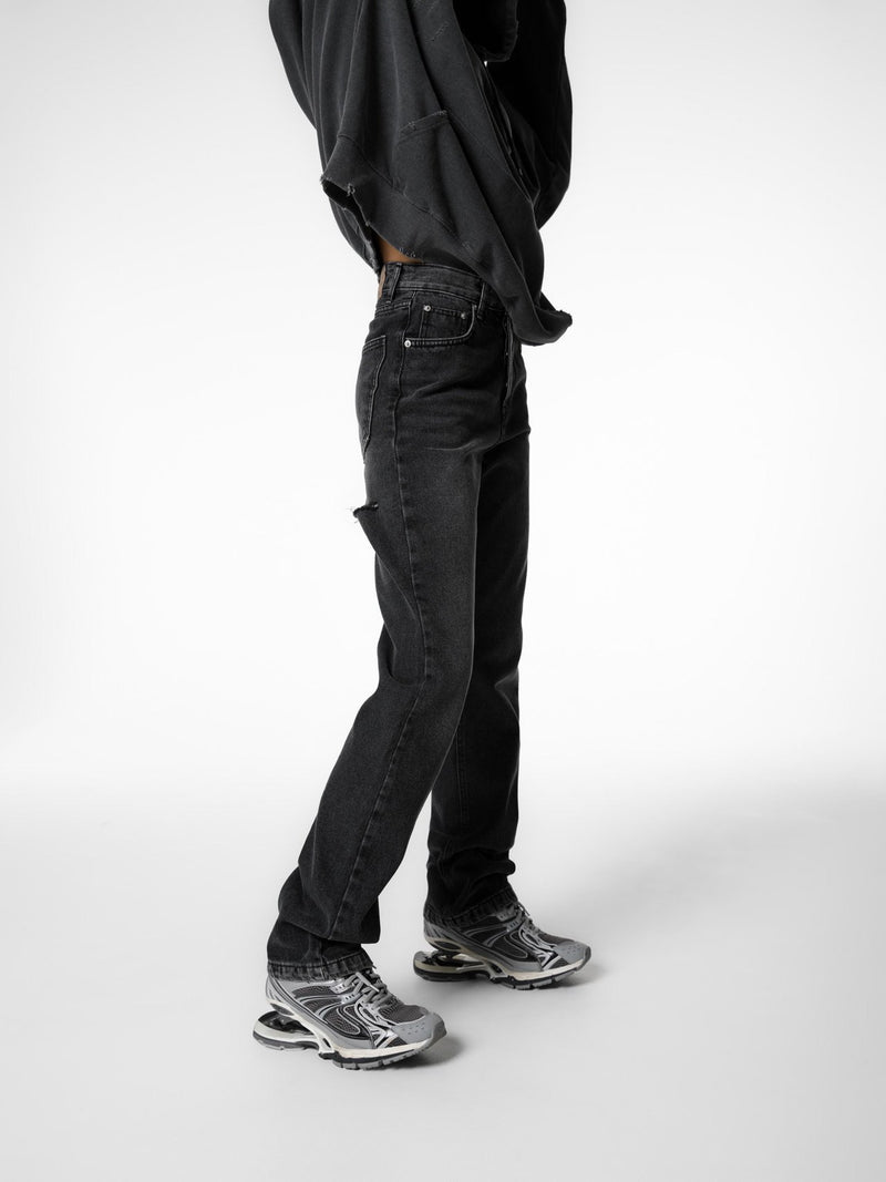 BACK SPLIT DETAIL WASHED BLACK JEANS