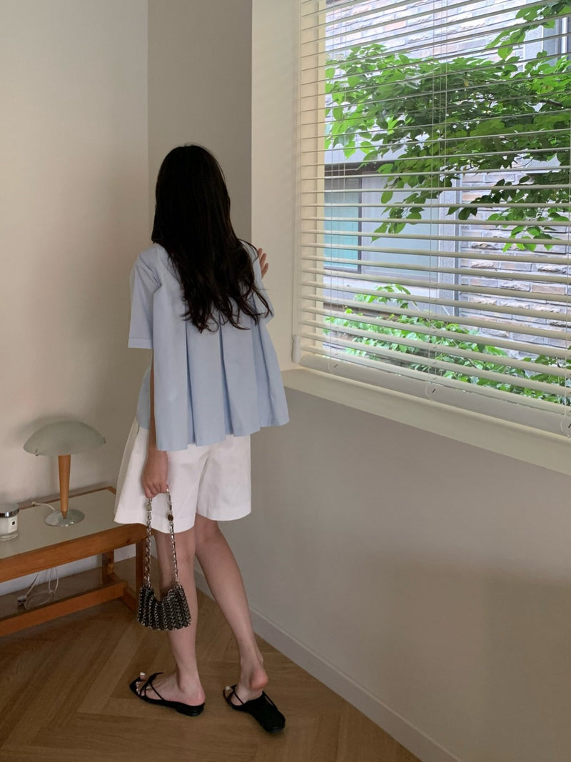BACK PLEAT COTTON SHIRT