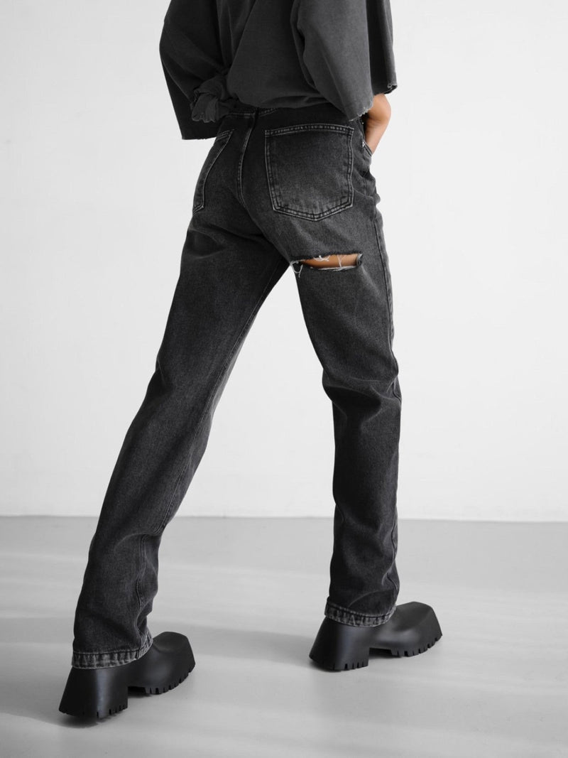 BACK SPLIT DETAIL WASHED BLACK JEANS