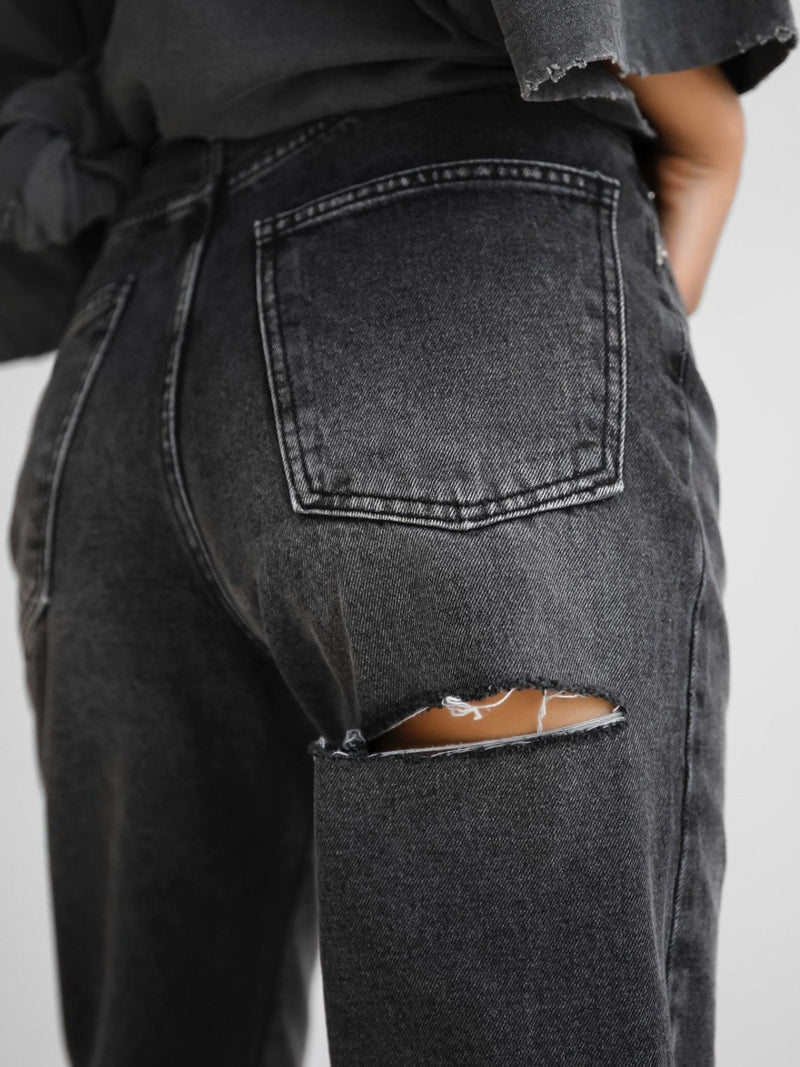 BACK SPLIT DETAIL WASHED BLACK JEANS