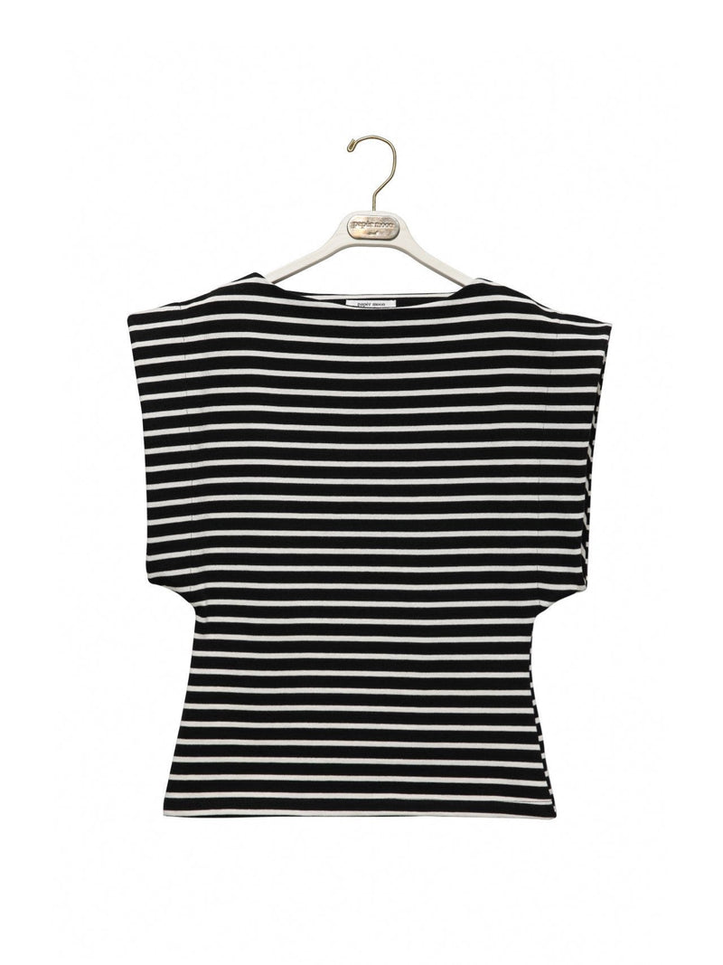 BOATNECK SQUARE SHOULDER SLEEVELESS TOP