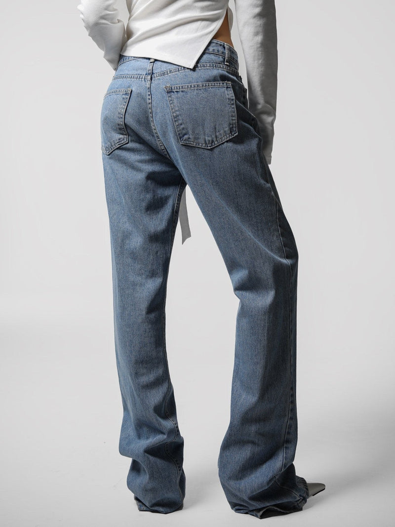 BUTTON FLY BOYFRIEND JEANS