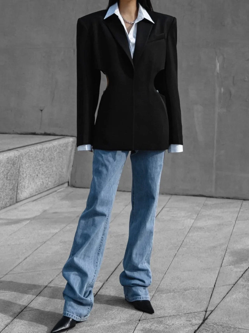 BUTTON FLY BOYFRIEND JEANS