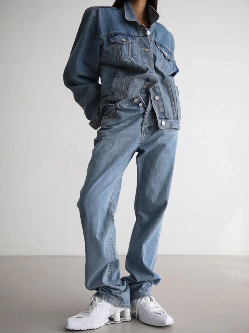 BUTTON FLY BOYFRIEND JEANS
