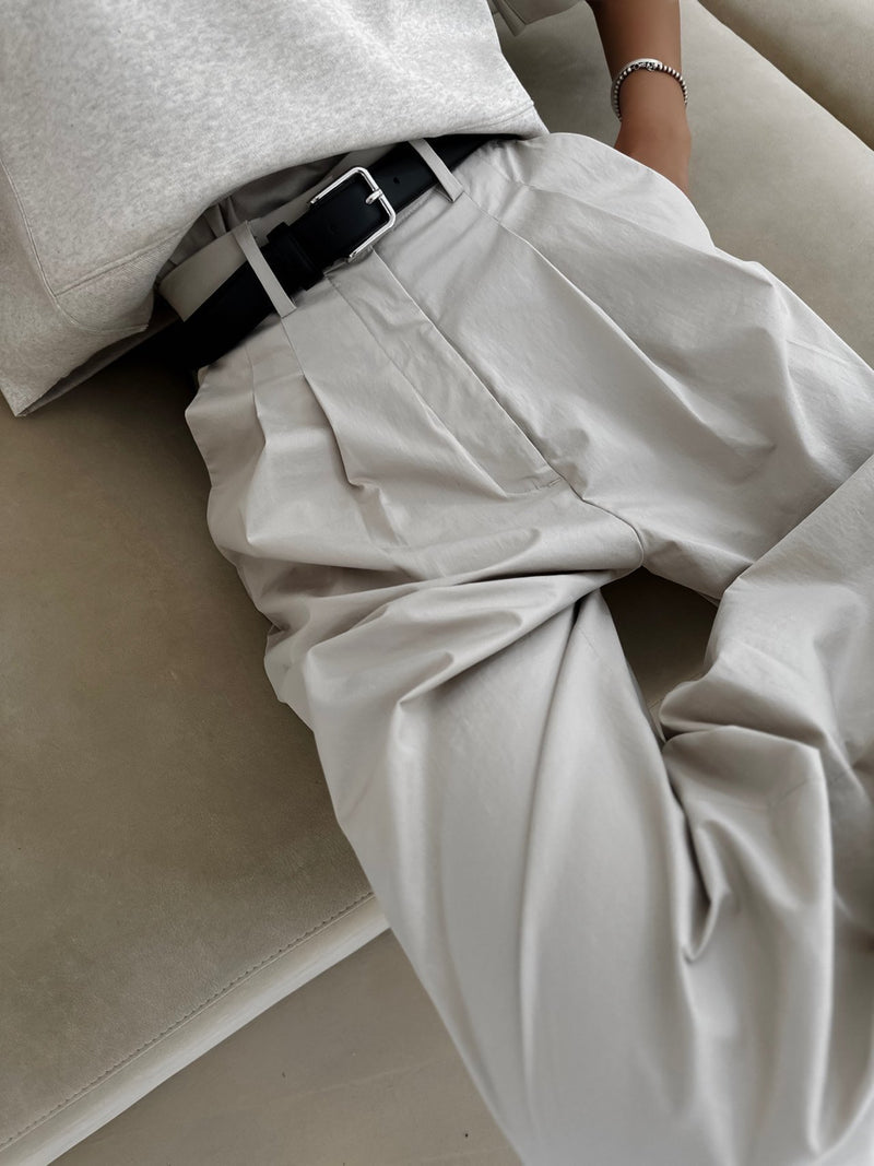 COTTON TWO PIN TUCK WIDE TROUSERS