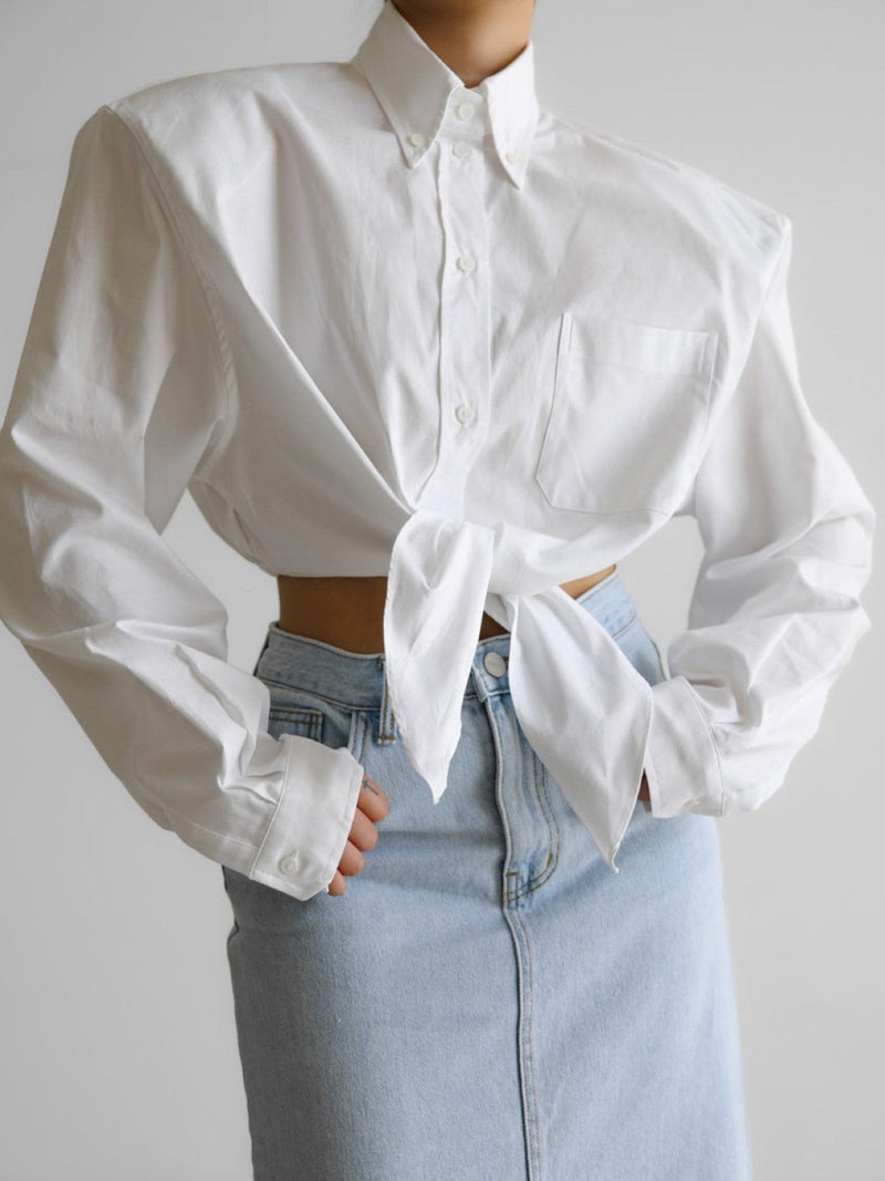 CROPPED BUTTON DOWN SHIRT WITH KNOT DETAIL