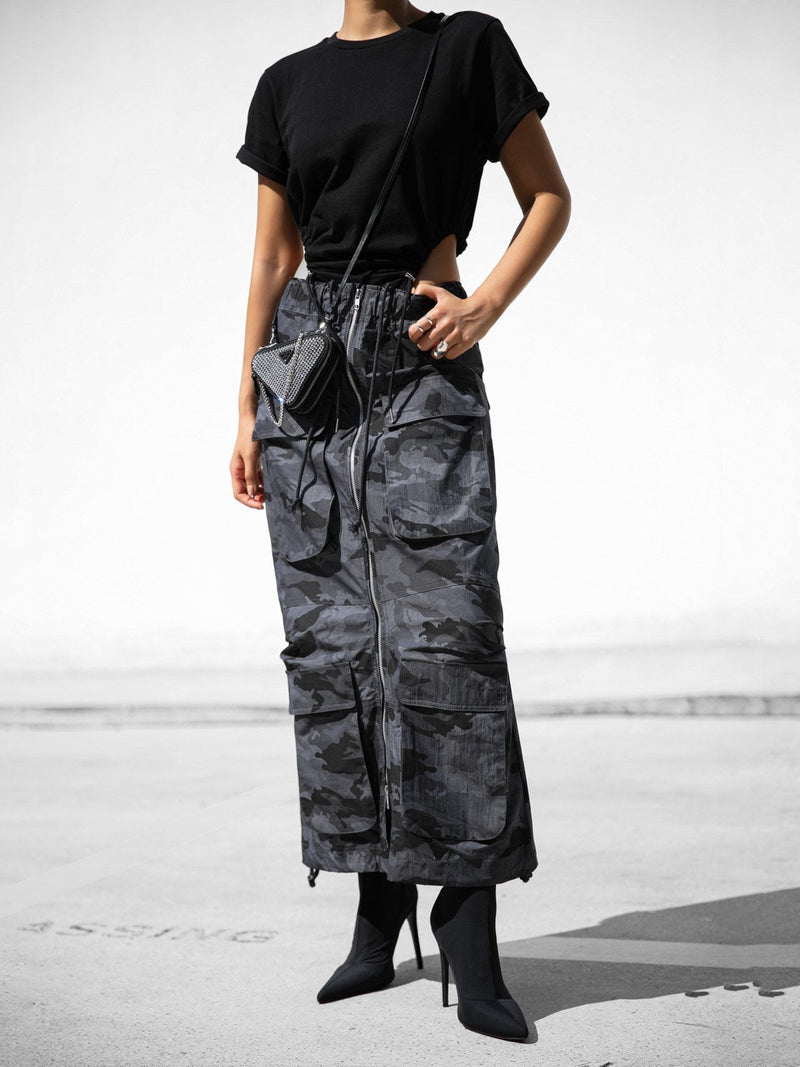 CAMOUFLAGE ZIPPED CARGO SKIRT