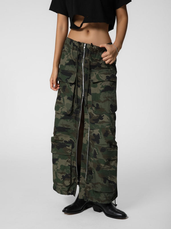 CAMOUFLAGE ZIPPED CARGO SKIRT