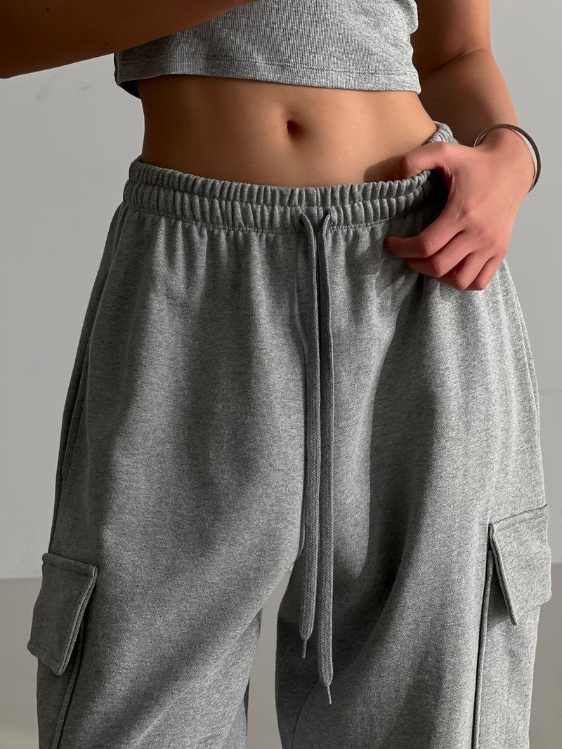 CARGO POCKET WIDE SWEATPANTS