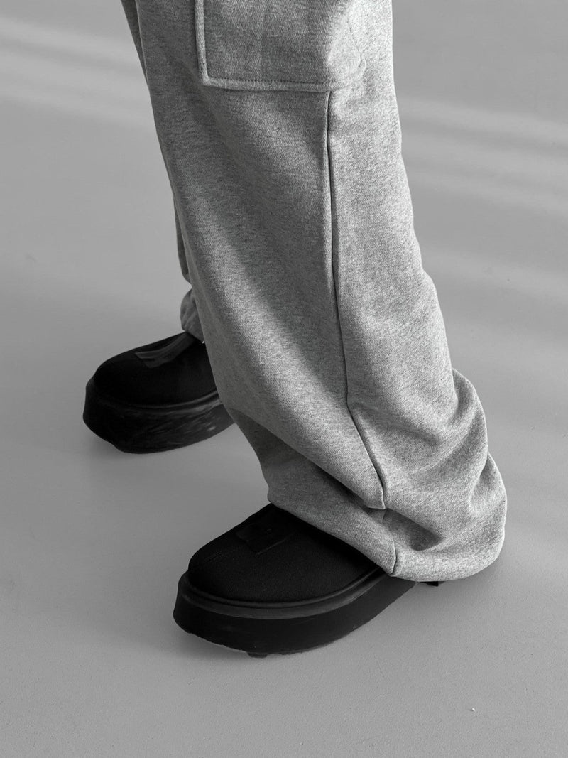 CARGO POCKET WIDE SWEATPANTS