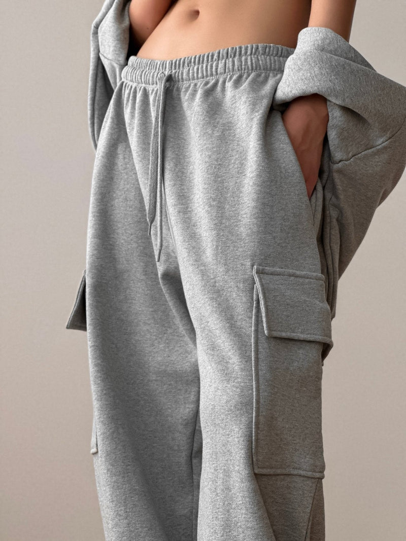 CARGO POCKET WIDE SWEATPANTS
