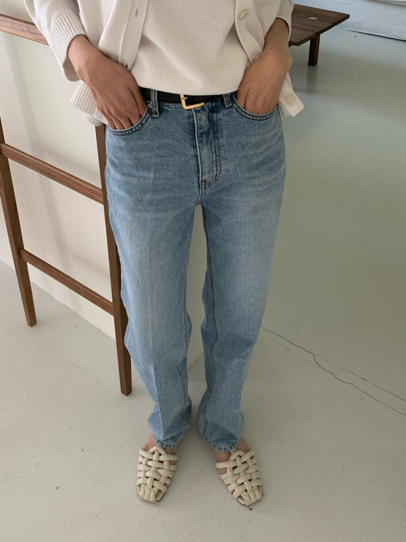 CLASSIC FRENCH WIDE DENIM JEANS