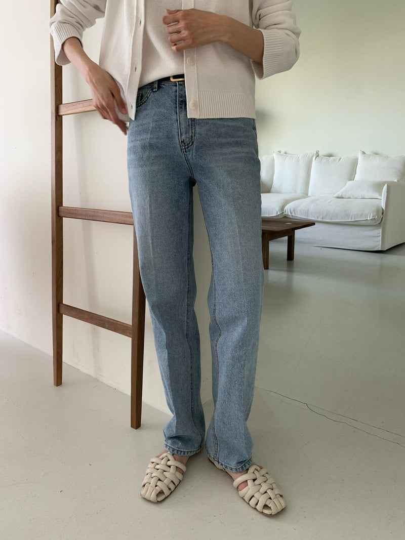 CLASSIC FRENCH WIDE DENIM JEANS