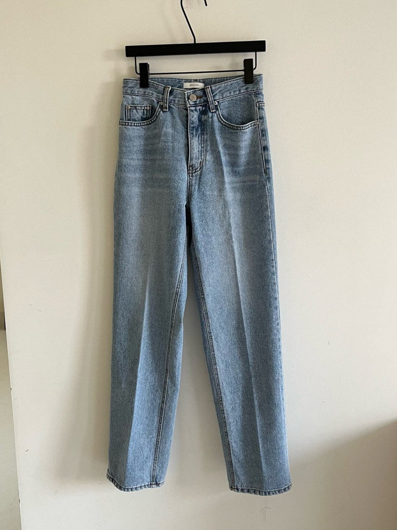 CLASSIC FRENCH WIDE DENIM JEANS