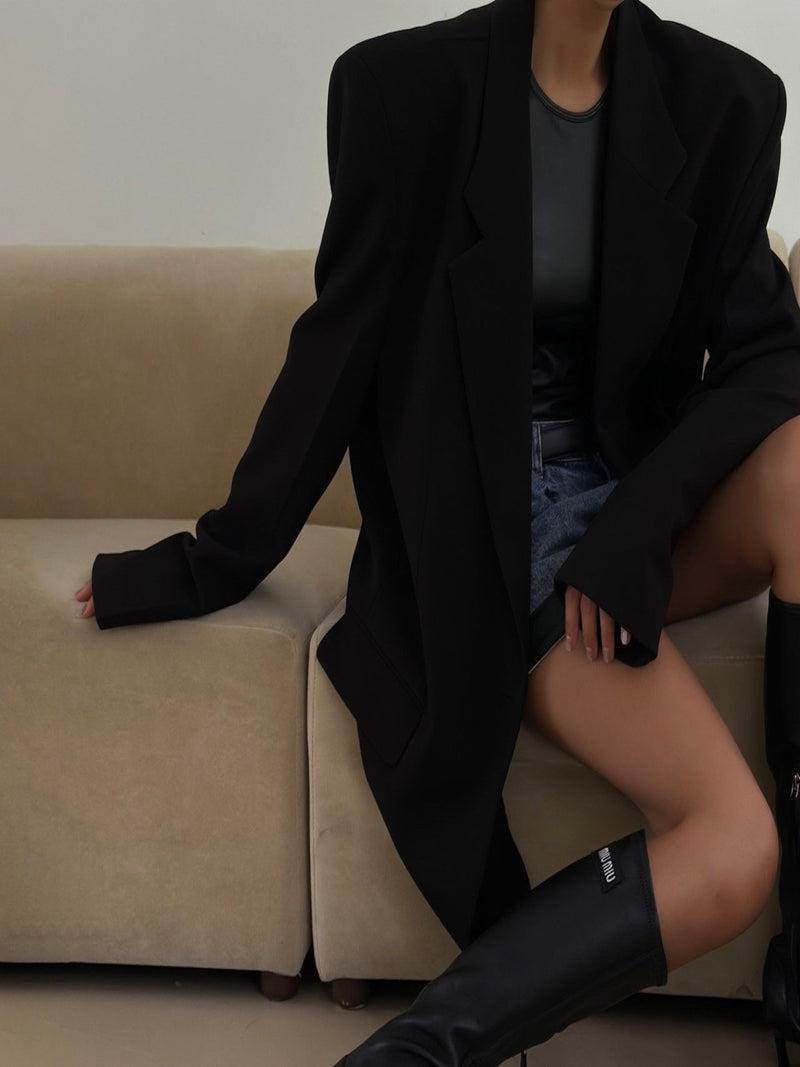 CLASSIC OVERSIZED BLAZER