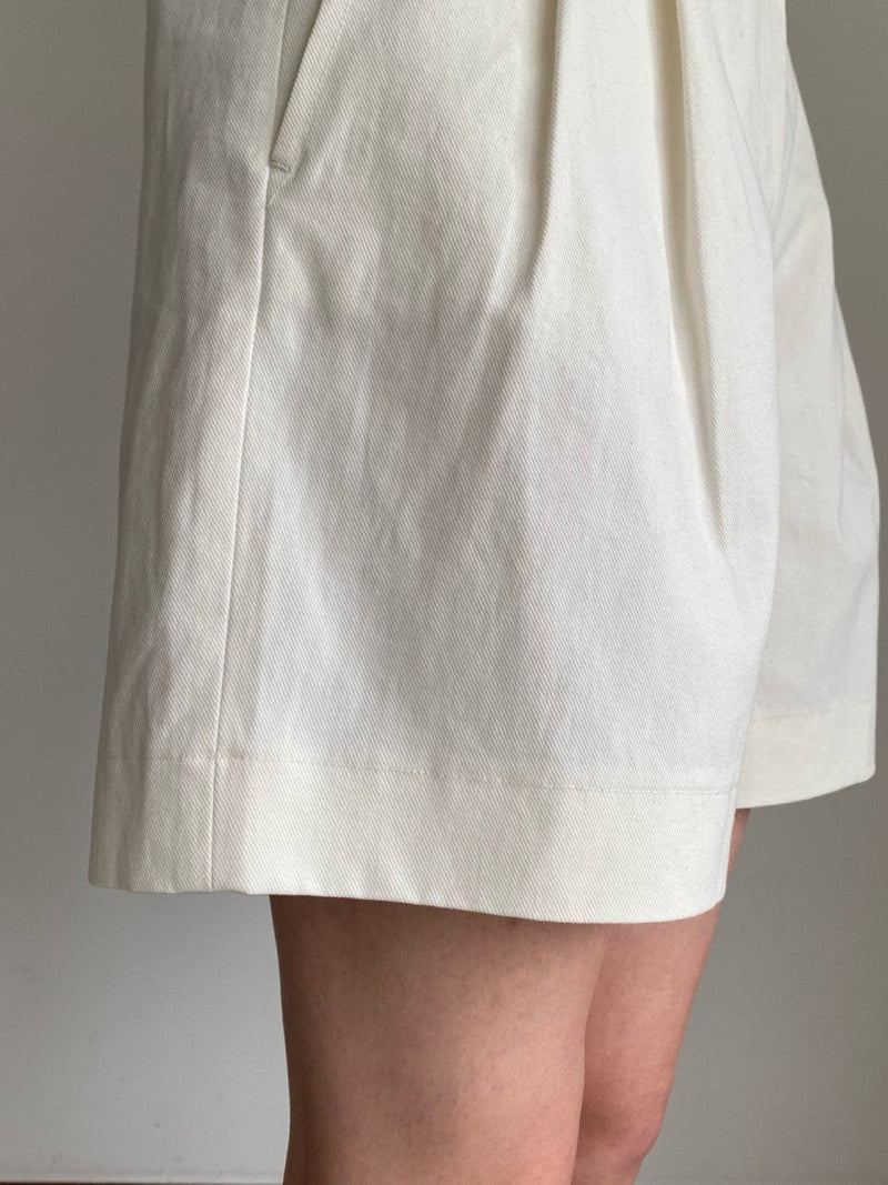 COTTON TWILL PIN TUCK SHORTS