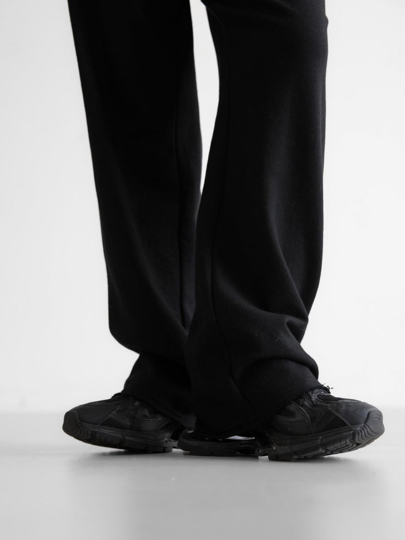 CUTTED DETAIL WIDE SWEATPANTS