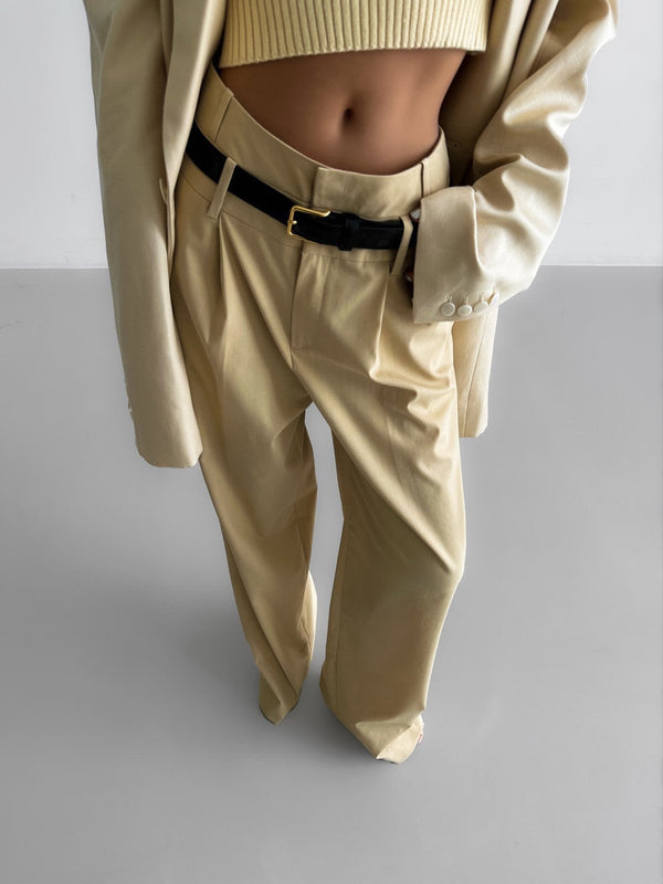 DOUBLE WAISTED PIN TUCK TROUSERS