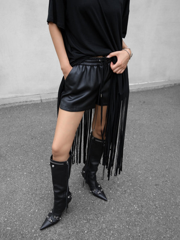 VEGAN LEATHER SHORTS WITH BANDED WAIST