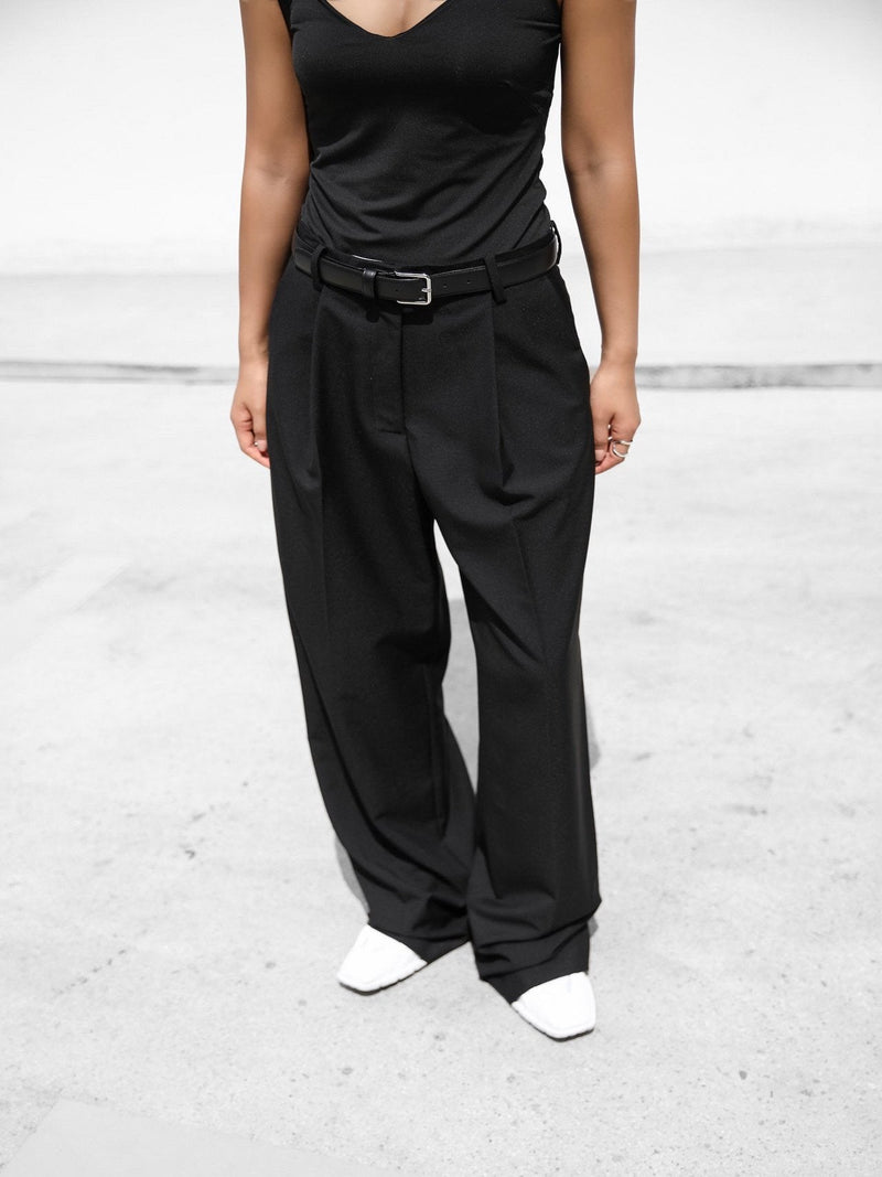 HIGH WAIST ONE PLEAT WIDE TROUSERS