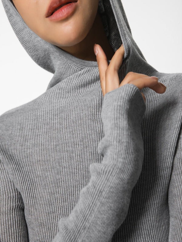 HOODED KNIT TOP