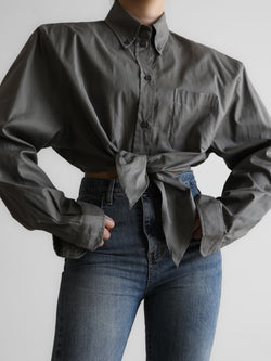 CROPPED BUTTON DOWN SHIRT WITH KNOT DETAIL