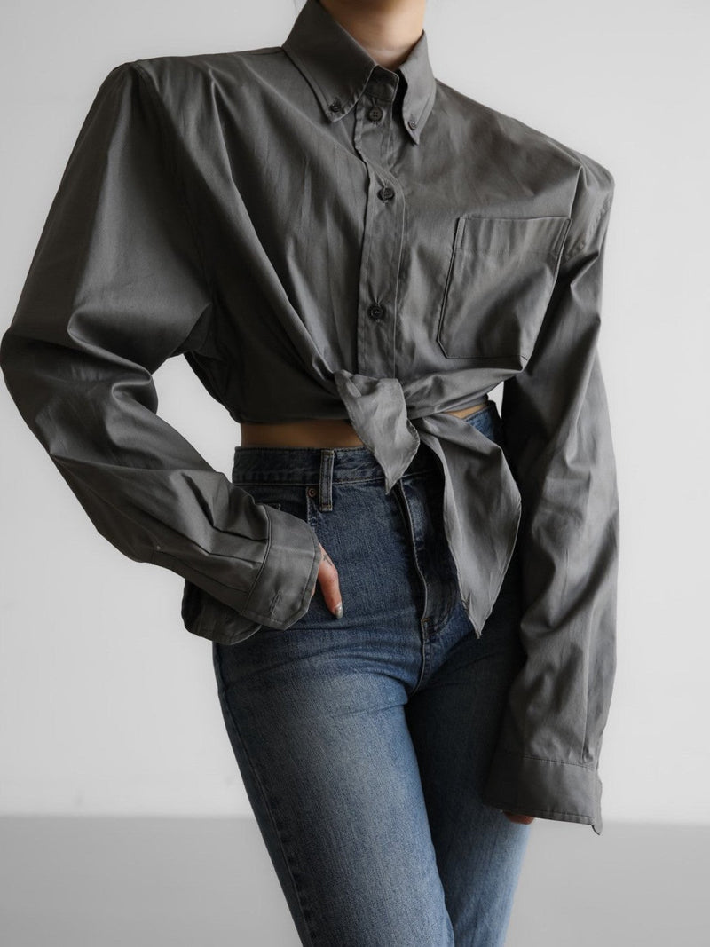 CROPPED BUTTON DOWN SHIRT WITH KNOT DETAIL