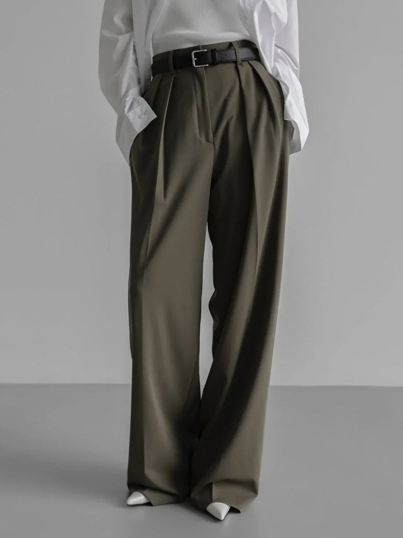 LOW WAISTED DOUBLE PLEATED WIDE TROUSERS