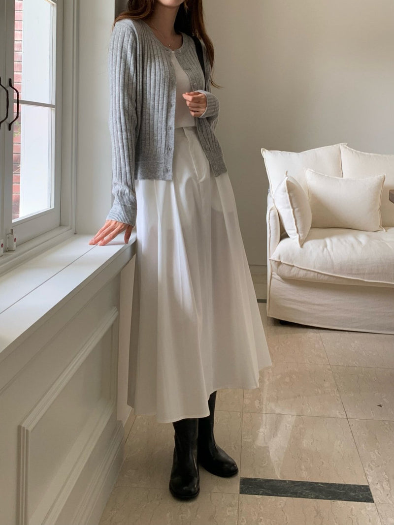 BACK BANDED FLARED PLEAT SKIRT