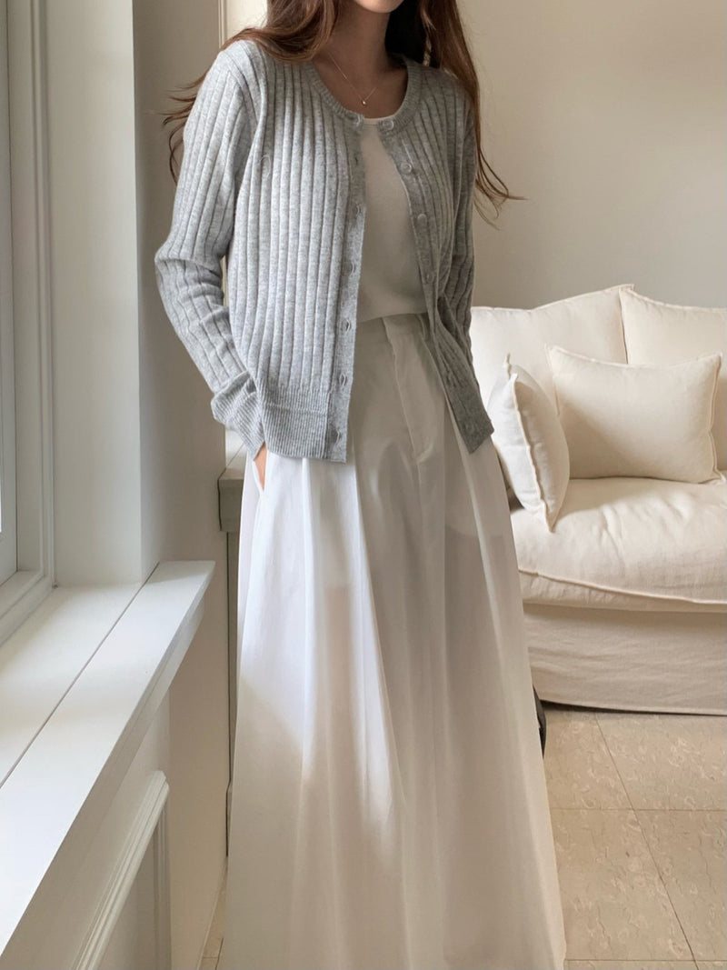 BACK BANDED FLARED PLEAT SKIRT