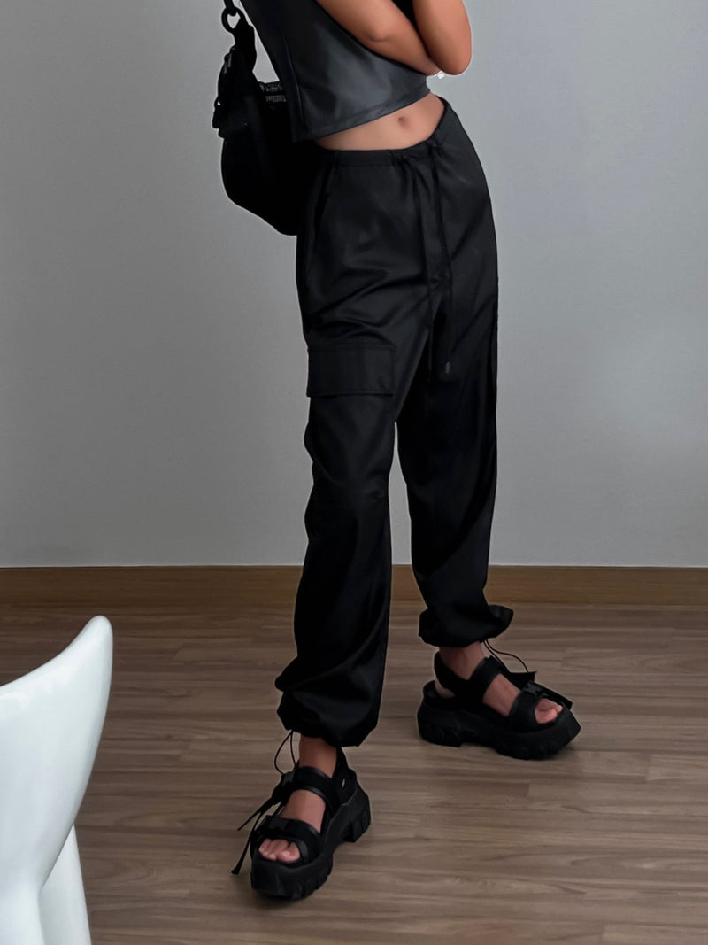 NYLON DRAWSTRING POCKET CARGO PANTS