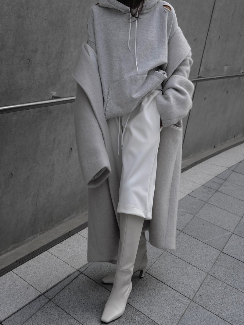 OVERSIZED CUTTED DETAIL HOODIE