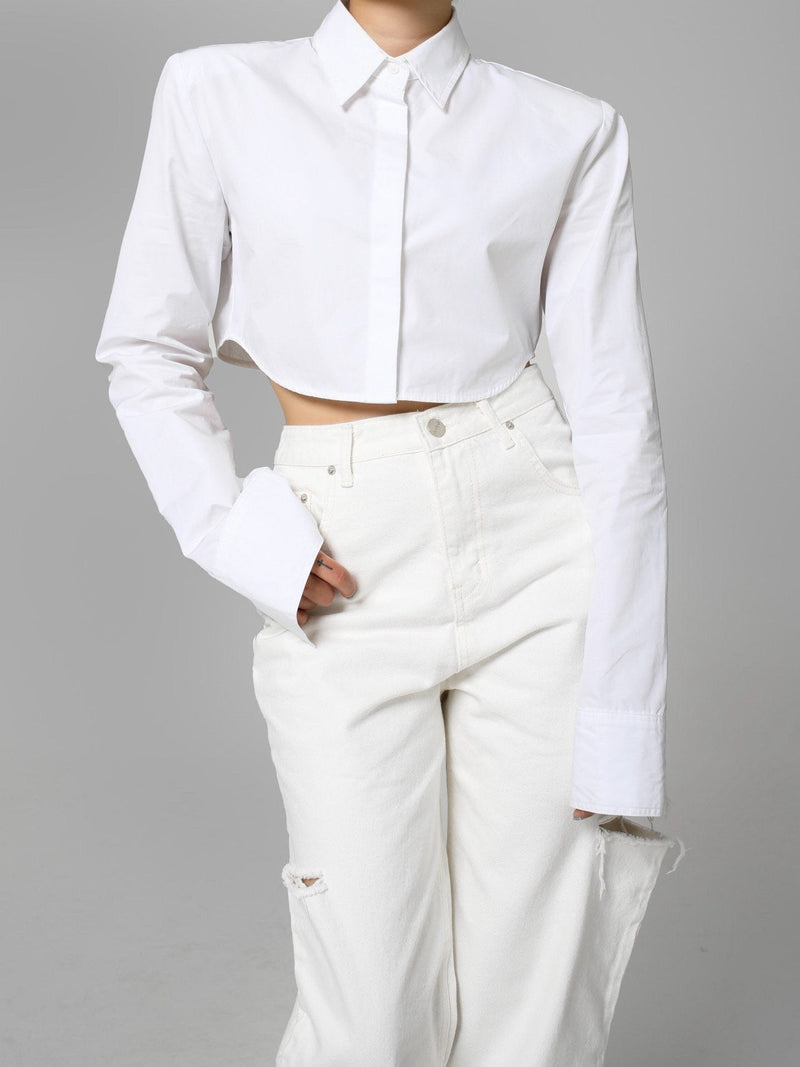 PADDED SHOULDER CROPPED BUTTON DOWN SHIRT