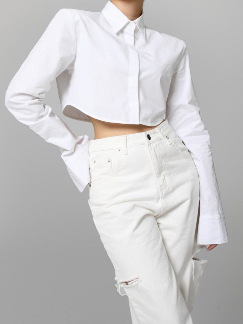 PADDED SHOULDER CROPPED BUTTON DOWN SHIRT