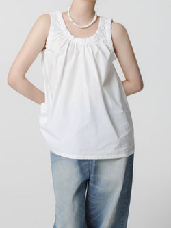 POPLIN SHIRRING SLEEVELESS BLOUSE