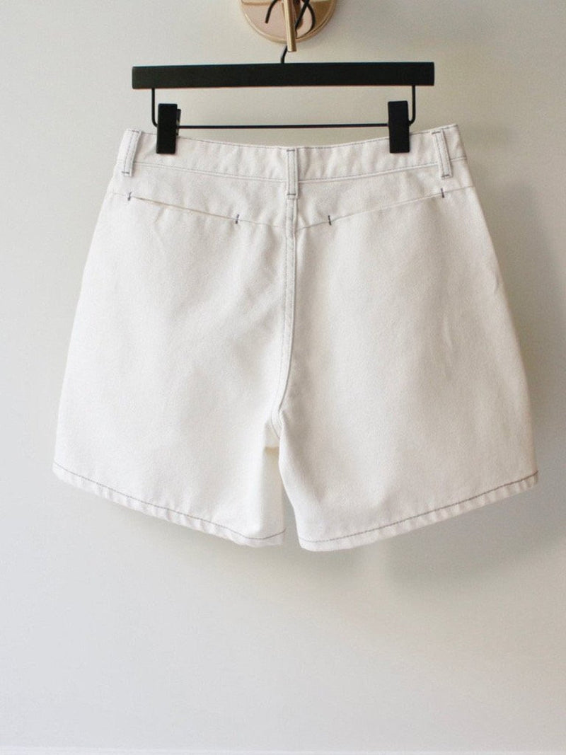 PREMIUM DENIM SHORTS WITH HIDDEN POCKET