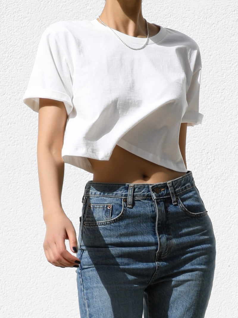 ROUND NECK HALF SLEEVE CROPPED T-SHIRT