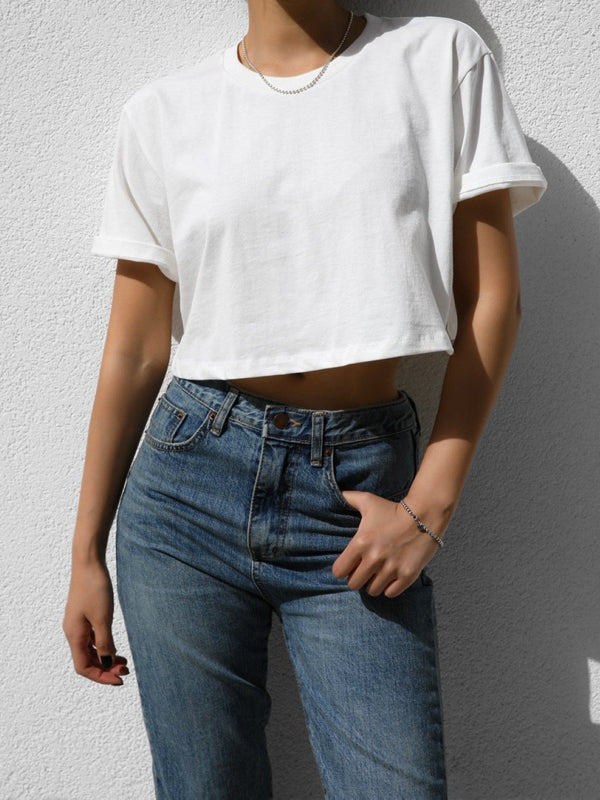 ROUND NECK HALF SLEEVE CROPPED T-SHIRT