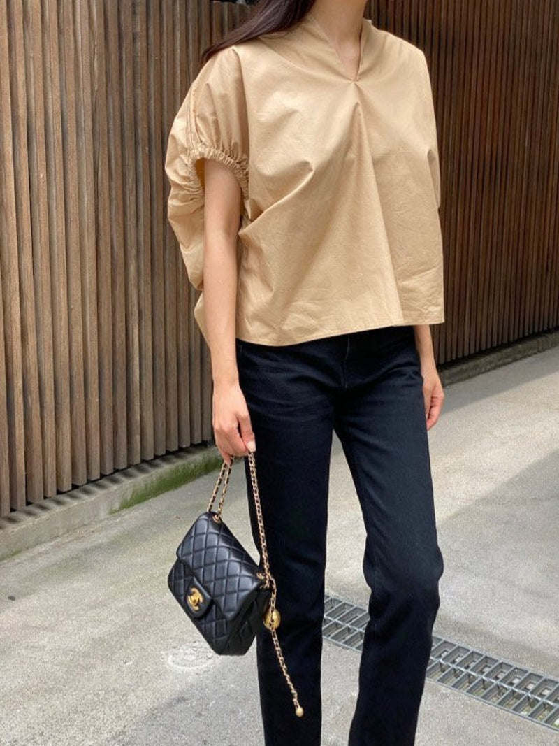 SHIRRING OVERSIZED BLOUSE