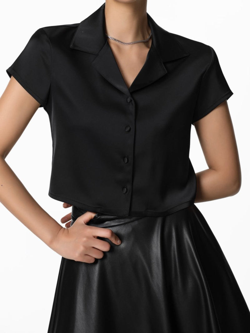 SATIN MINI BUTTON DETAIL CROPPED BLOUSE