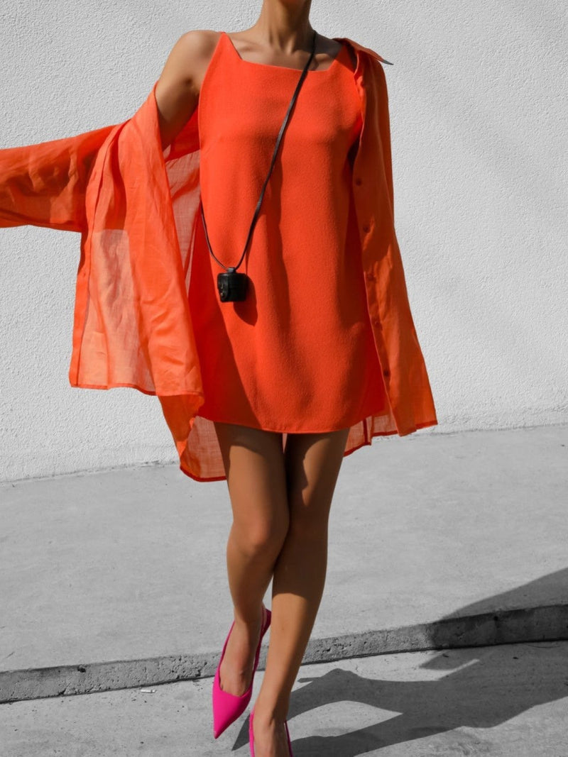 SQUARE NECK CREPE SLEEVELESS DRESS