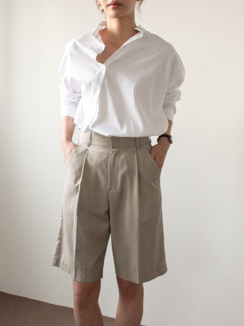 SUMMER WOOL BERMUDA SHORTS