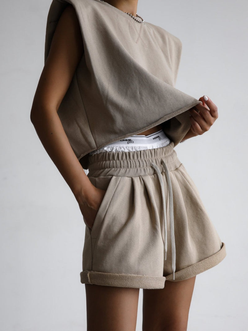 TWO TUCK DETAIL SWEAT SHORTS