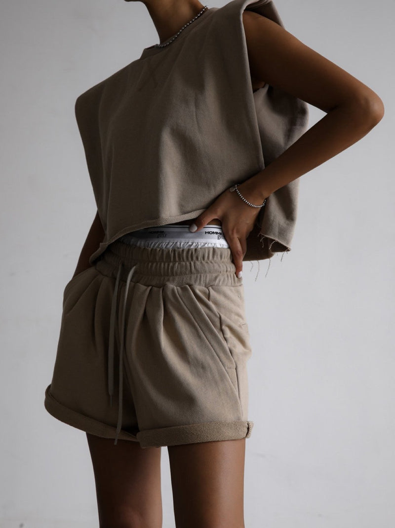 TWO TUCK DETAIL SWEAT SHORTS