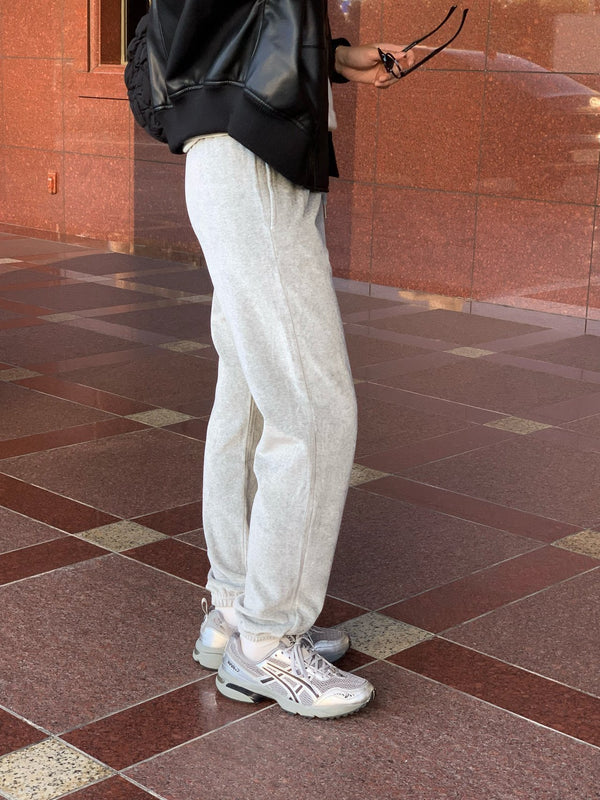 VELVET JOGGER PANTS